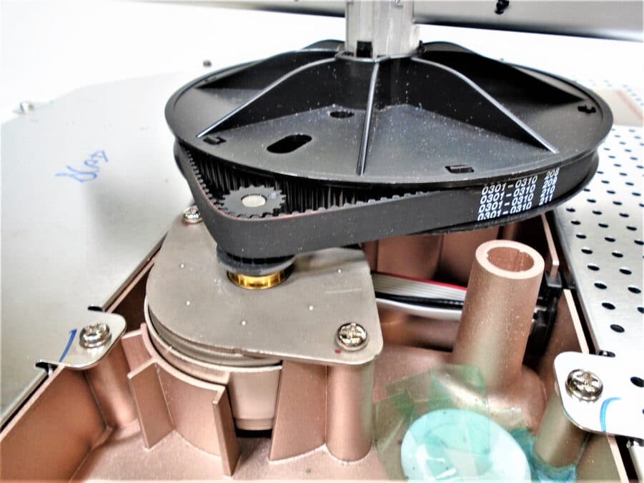 Garmin GMR18 18" Radome Radar Base & Internal Parts (Parts Or Repair) - Image 3