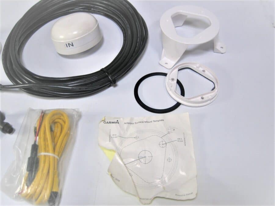 Garmin GPS17X NMEA 2000 GPS Antenna 32 Foot Drop cable (Good Cond