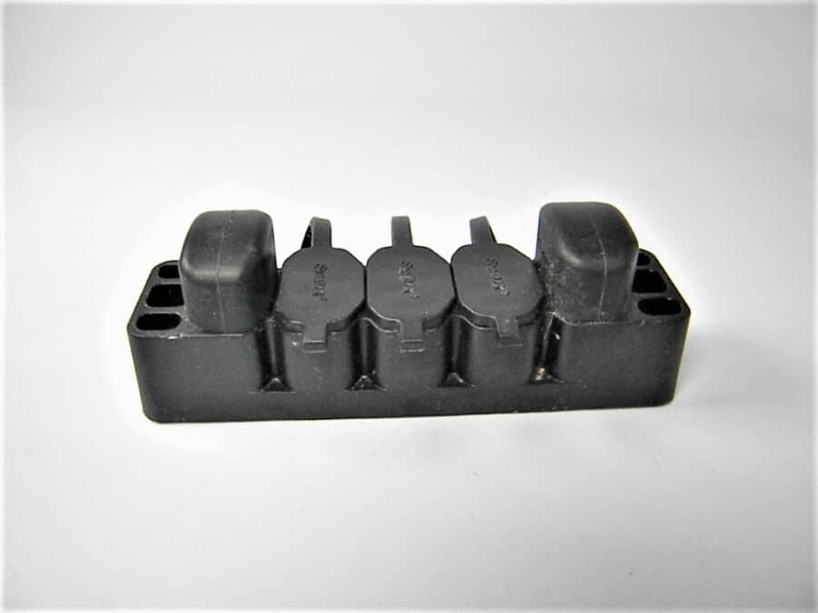 Raymarine 5-Way SeaTalk2 ST2 Junction Block with Terminators for ST290 - E25049 - Image 3