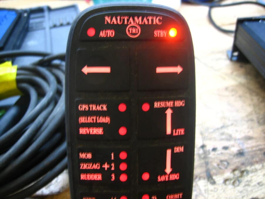 Garmin//Nautamatic//TR-1//Gladiator Autopilot Remote Control--TESTED - Image 5