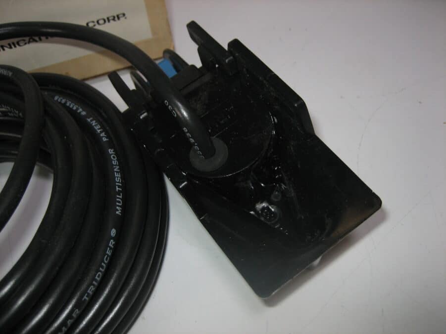 Standard Horizon Transom Mount Transducer - DST27T - NEW, NO MOUNTING HARDWARE - Image 4