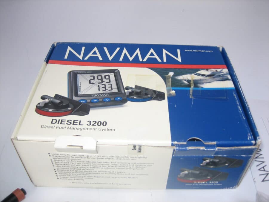 Navman Diesel 3200 Replacement Diesel Fuel Flow Sender and Cables Kit - NO DISPLAY - Image 3