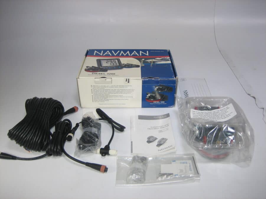 Navman Diesel 3200 Replacement Diesel Fuel Flow Sender and Cables Kit - NO DISPLAY