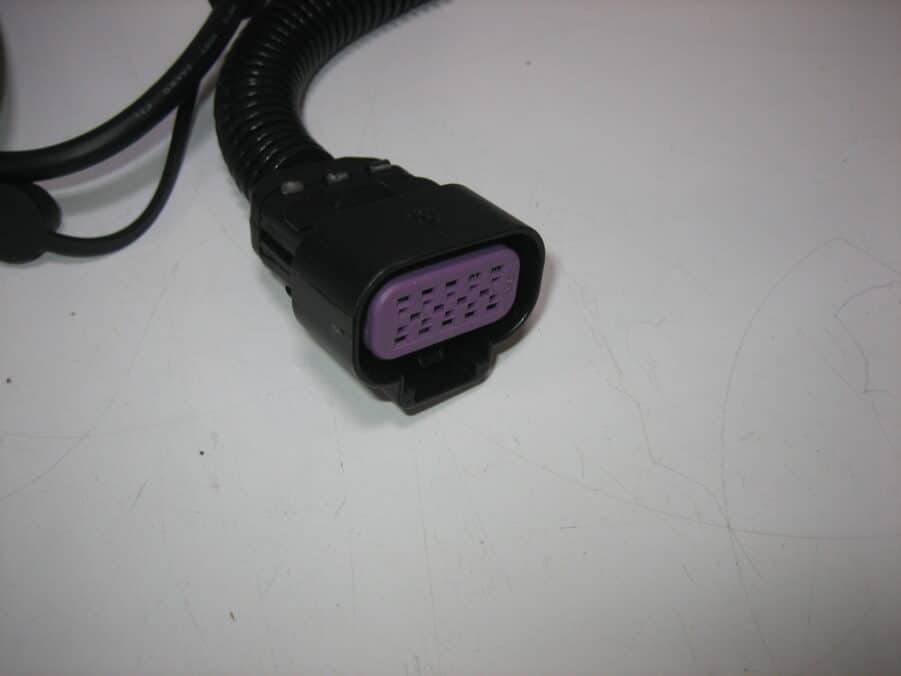 Navman Northstar *NEW* Mercury Smartcraft 2 Engine Gateway w/Y-Cable SCNB-GW-2E - Image 4