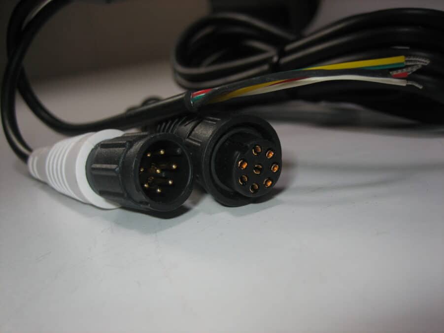 Navman Northstar *NEW* Mercury Smartcraft 2 Engine Gateway w/Y-Cable SCNB-GW-2E - Image 3