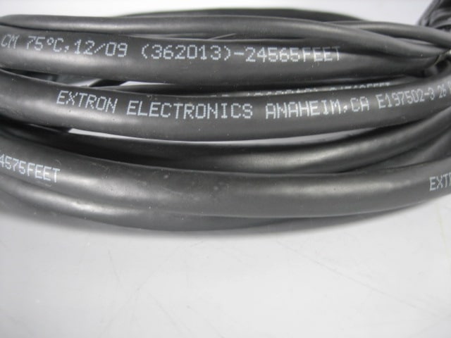 New Extron 26-491-10 VGA-a M-F MD 12ft M to F VGA Audio Cable