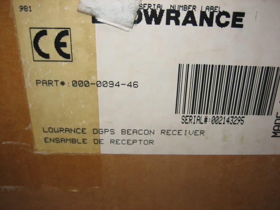 Lowrance 000-0094-46 DGPS Receiver Coupler Antenna Kit Less Whip - *NEW* - Image 4