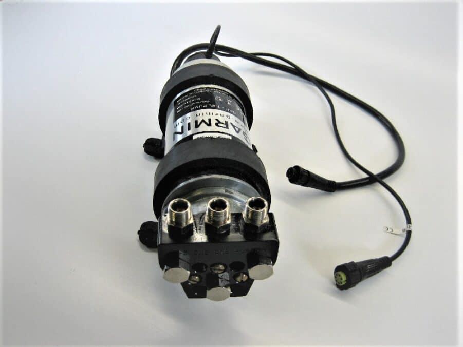 Garmin GHP 10 1.2L Autopilot Pump Great Condition Tested! 010