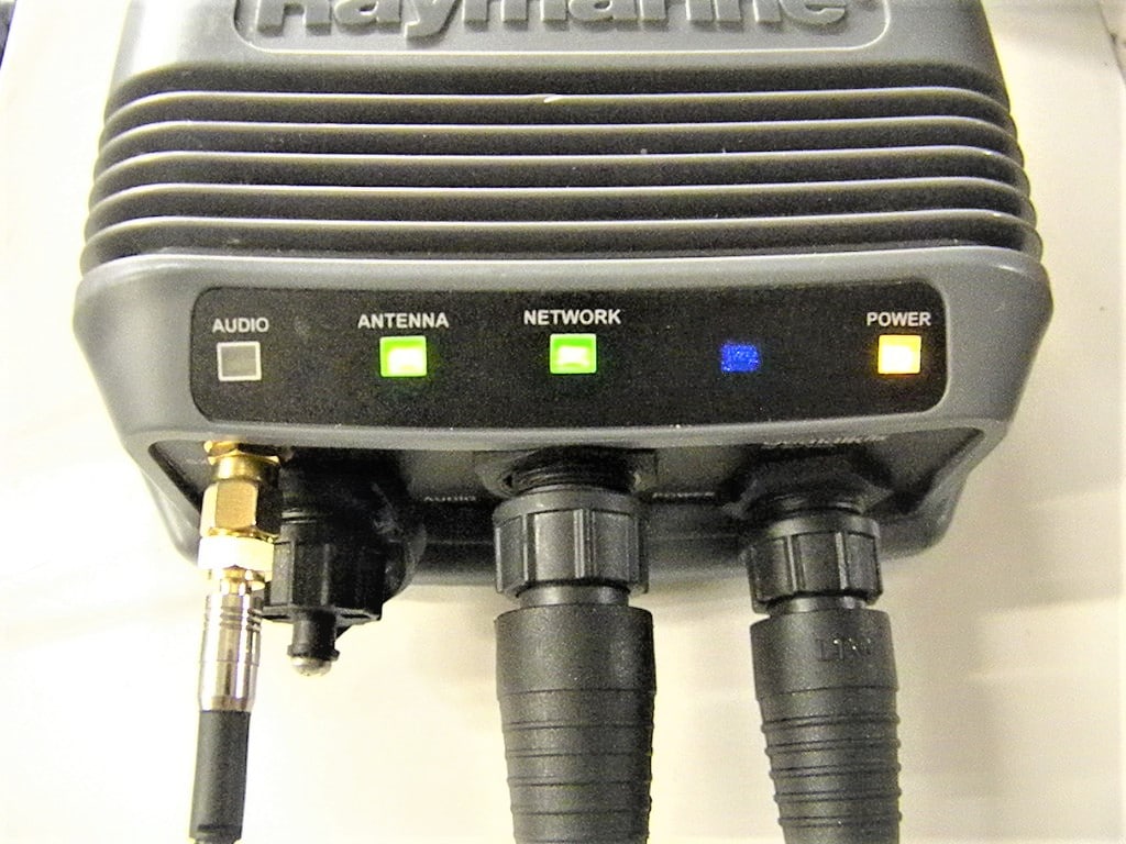 Raymarine SR150 Sirius XM Weather Module w/Antenna & Cables E7016190