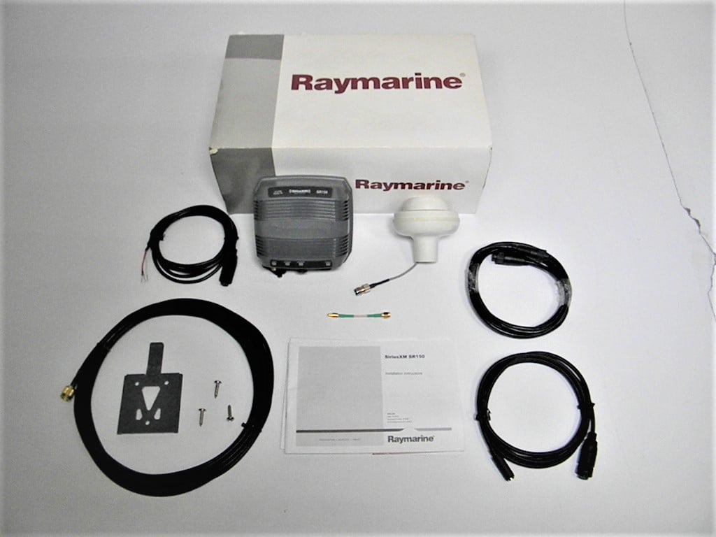 Raymarine SR150 Sirius XM Weather Module w/Antenna & Cables E70161 90