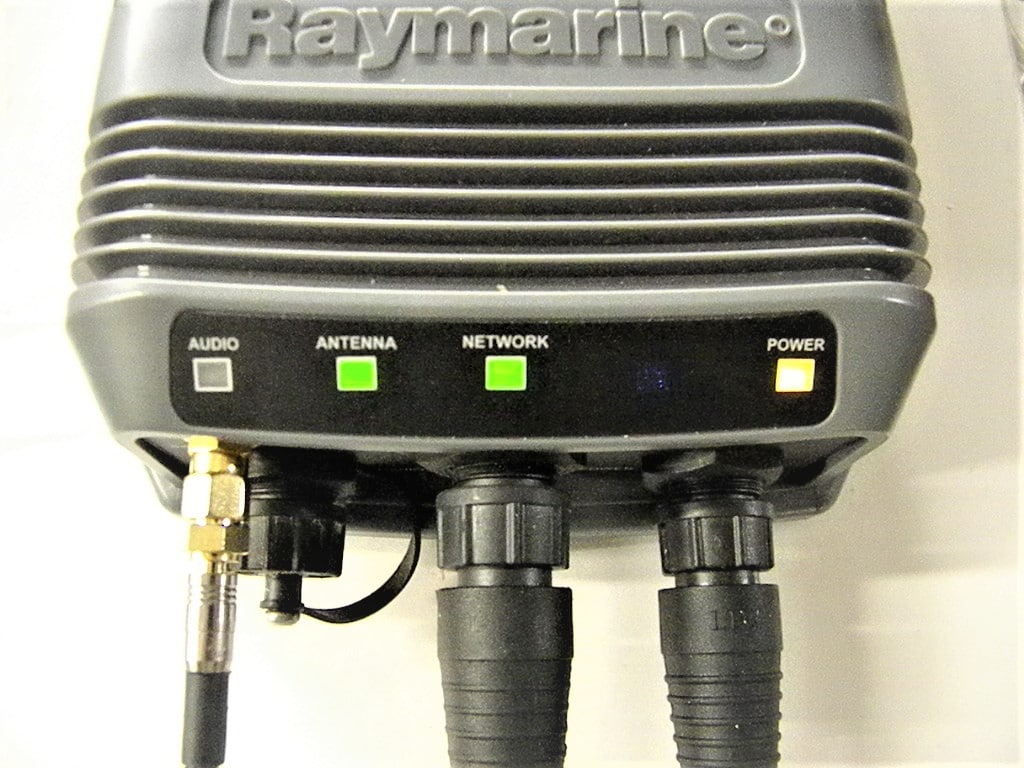 Raymarine SR150 Sirius XM Weather Module w/Antenna & Cables E7016190