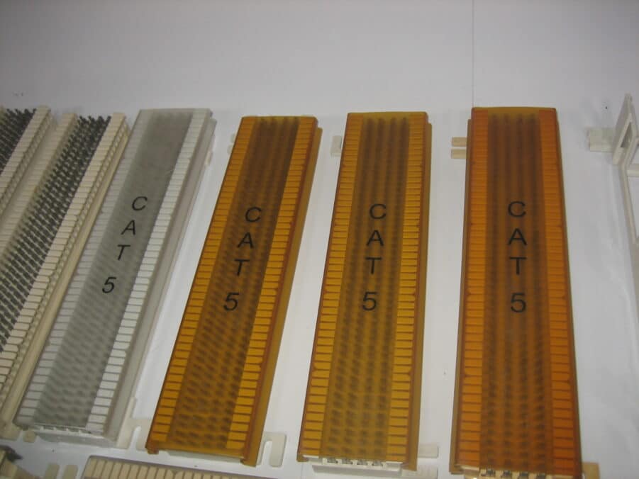 Lot of 66 Punch Down Blocks and Parts for 50 Pair, CAT5, Grounding Strip Cables - Image 8