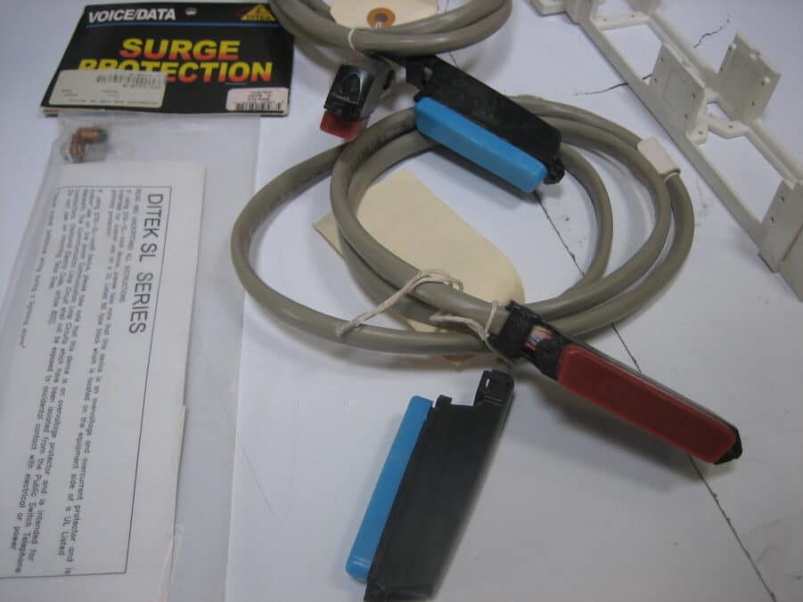 Lot of 66 Punch Down Blocks and Parts for 50 Pair, CAT5, Grounding Strip Cables - Image 5