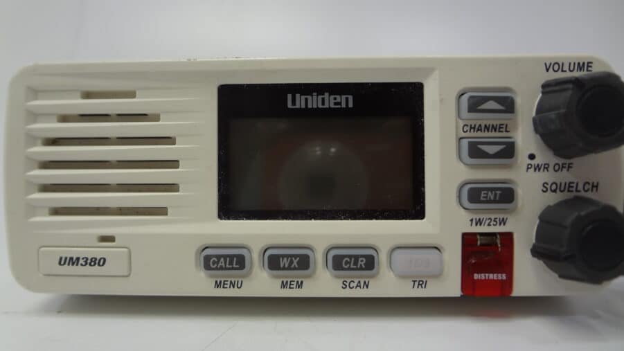 Uniden UM380 Submersible Marine VHF Radio Transceiver Unit w/ Hand Mic
