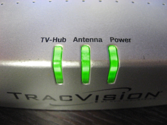 KVH Tracvision TV 6 TV6 24” Dish U.S. Marine Satellite TV Antenna ...