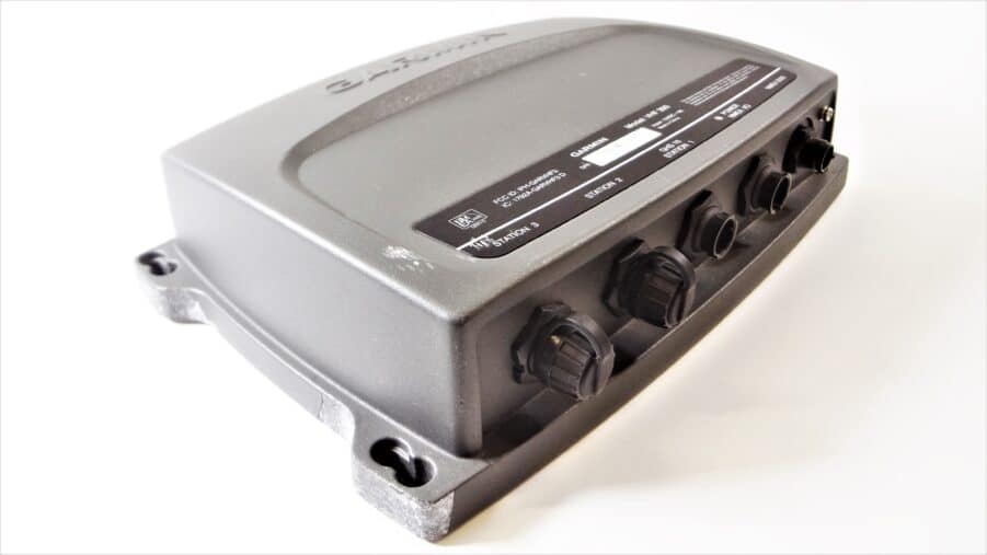 Garmin VHF 300 Compact Marine VHF Two-Way Radio Transceiver Unit Only* - Image 9