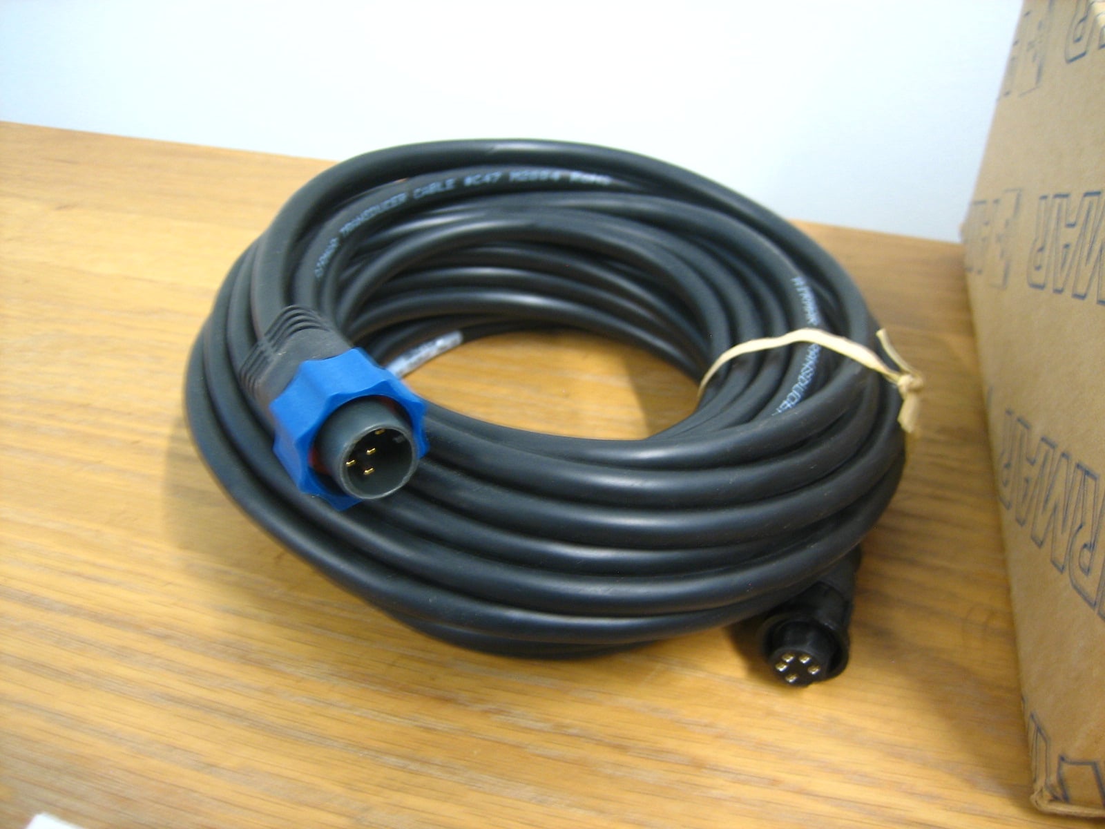 Navico Simrad Lowrance B&G Airmar *NEW* B6020BL 20° Transducer f/ NSS