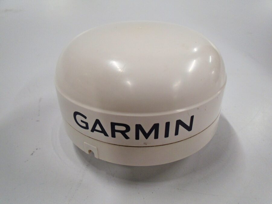 Garmin GPS17X NMEA 2000 GPS Antenna 6 Foot Drop cable (Good Cond