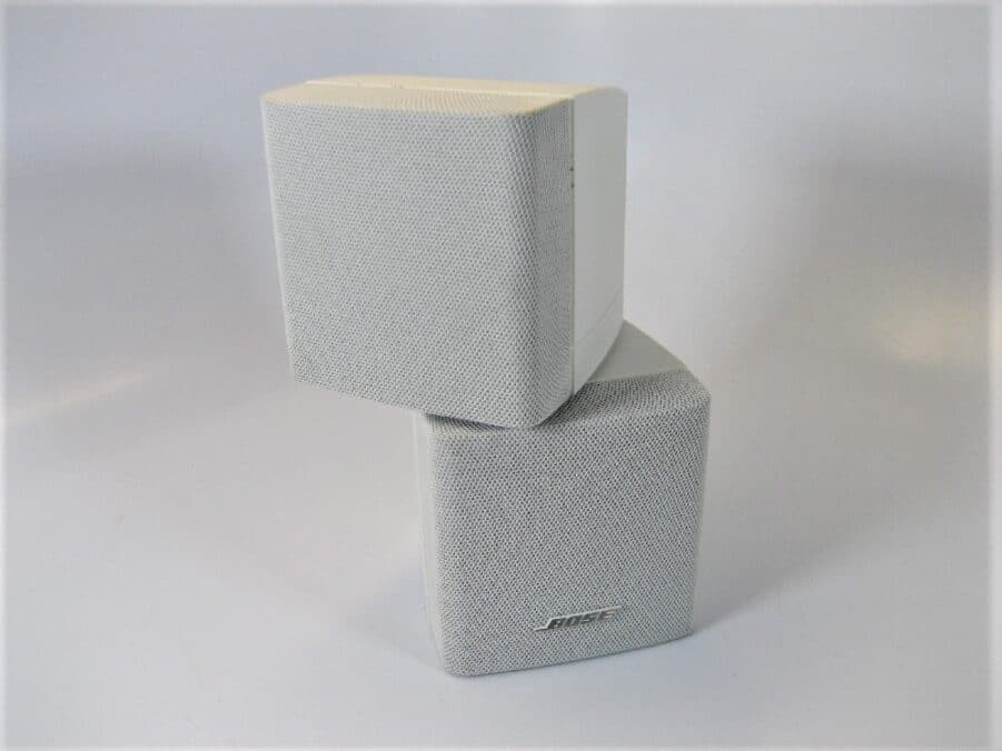 (Set of 5) Bose Acoustimass ii Double Cube Lifestyle Satellite Speakers - White - Image 5