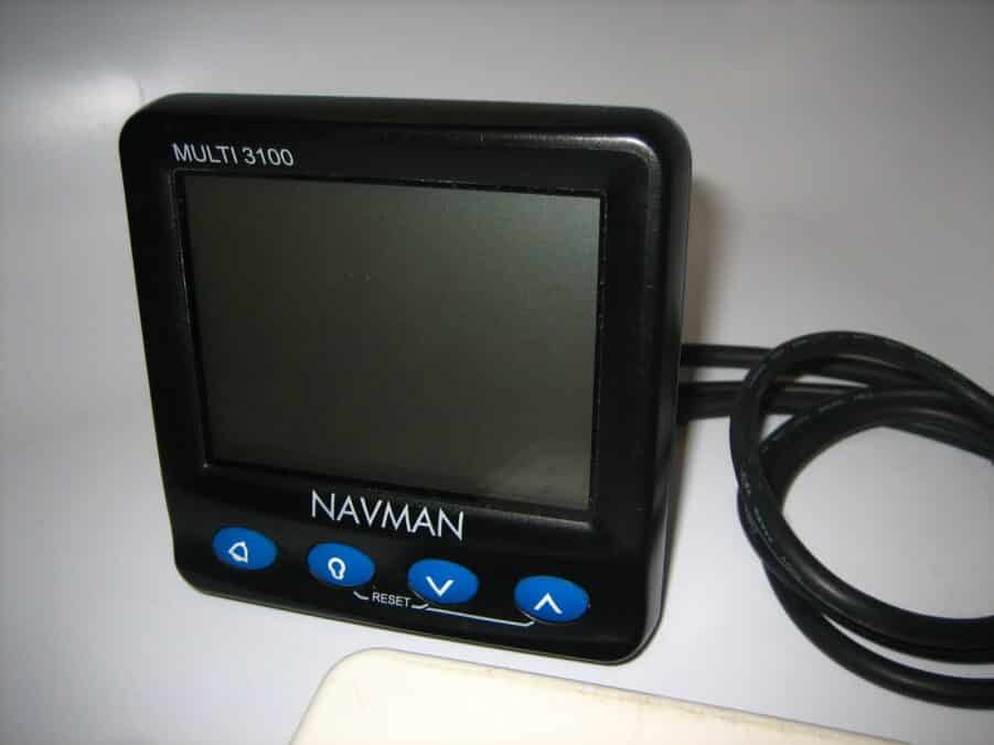 Navman Multi 3100 Display Missing Characters - Speed Depth Temperature - PARTS/REPAIR