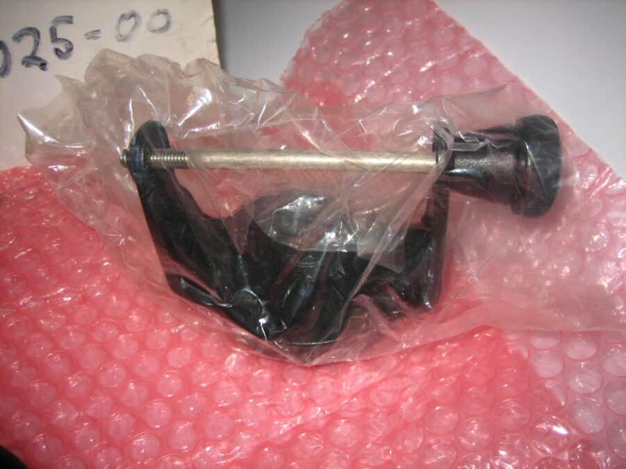 Garmin Marine Mount with PowerData Cable f/ GPSMAP 620 640 *NEW* 010