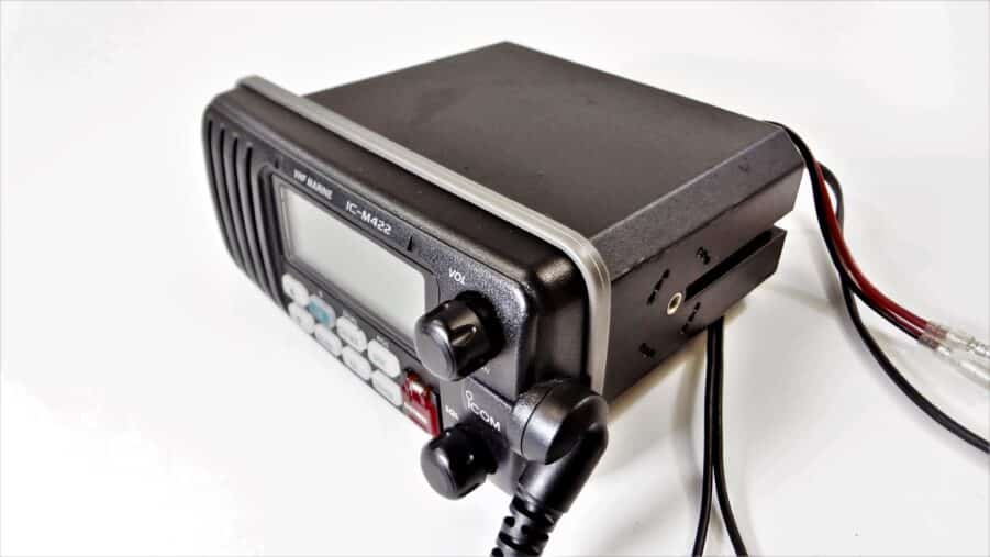 Icom IC-M422 Marine VHF Transceiver Radio Unit w/ Icom HM-150B Hand Microphone! - Image 3