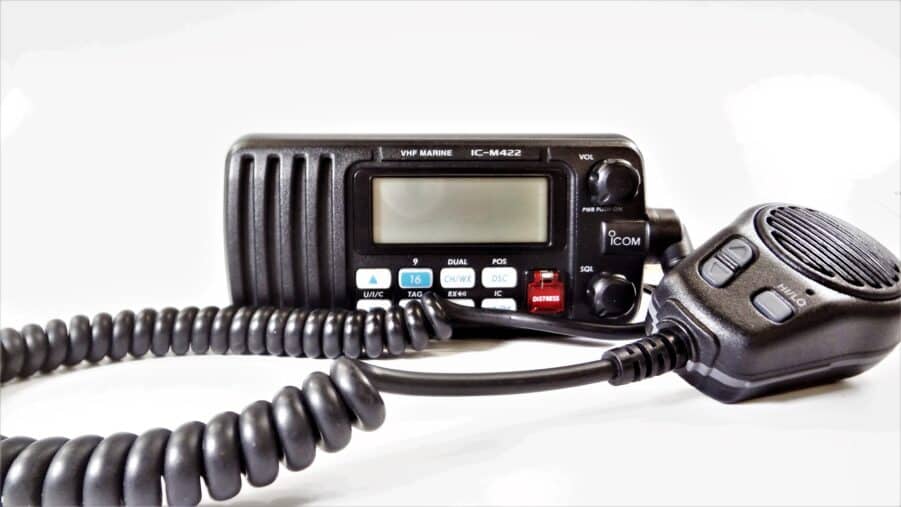 Icom IC-M422 Marine VHF Transceiver Radio Unit w/ Icom HM-150B Hand Microphone!