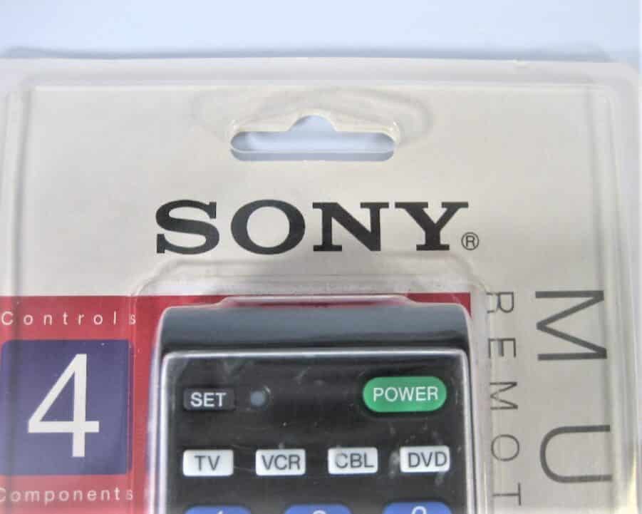 Sony RM-V210 Universal Remote Control - 4-in-1 Control -New Old Stock -Free Ship - Image 3