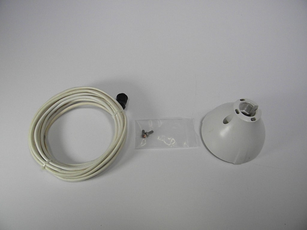 Raymarine Raystar125 GPS Antenna w/New Battery & AccessoriesE32042*90