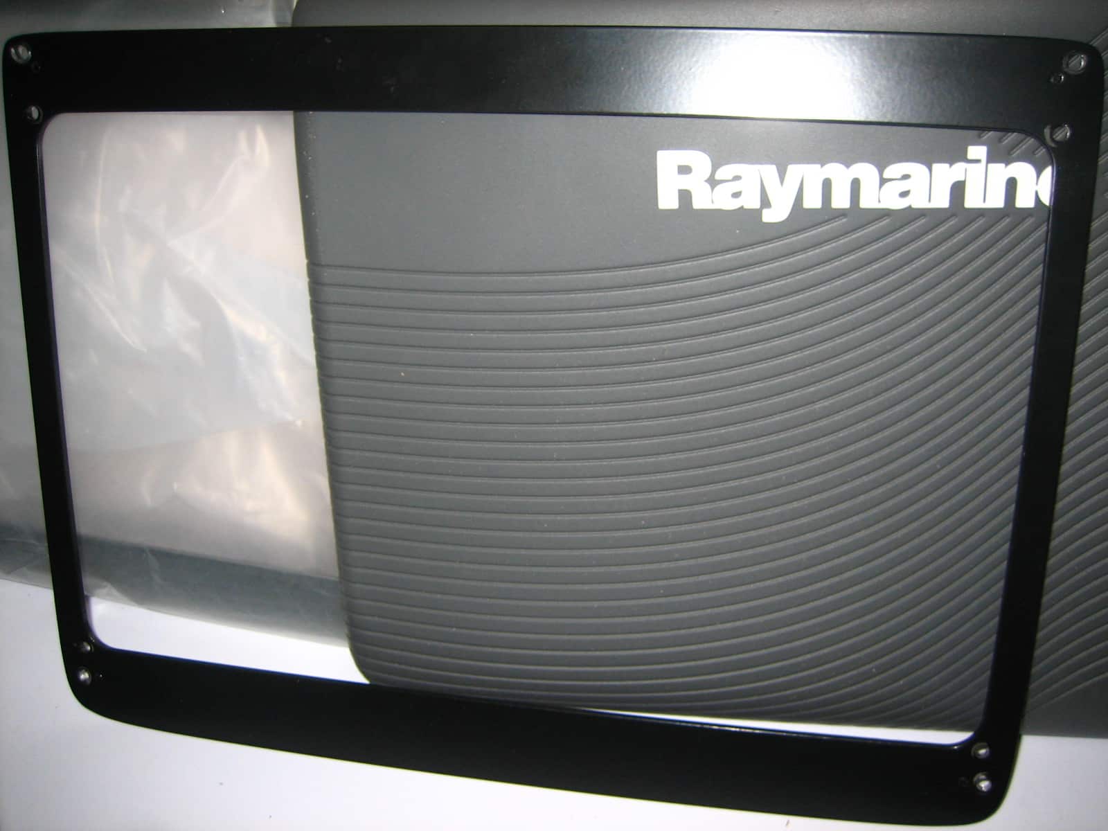 Raymarine *PARTIAL KIT ONLY* - (Part of R70011 C/E Classic Mounting ...