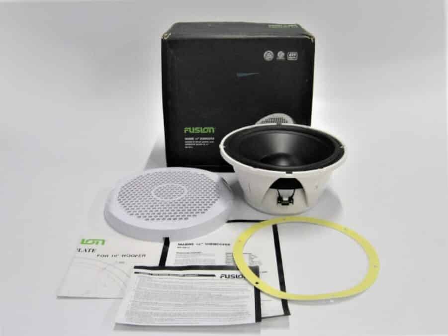 Fusion MSSW10 Marine Grade 400 W Subwoofer White Used Working