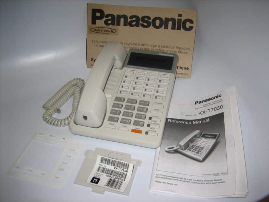 Panasonic KX-T7030 White - NEW OPEN BOX - Free US Shipping **