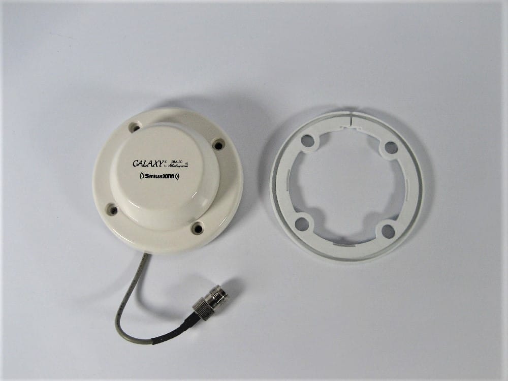 Shakespeare SRA-50 Antenna Satellitare Per Radio SiriusXM - Con Cavo 25' E 4 Opzioni Di Montaggio - 2