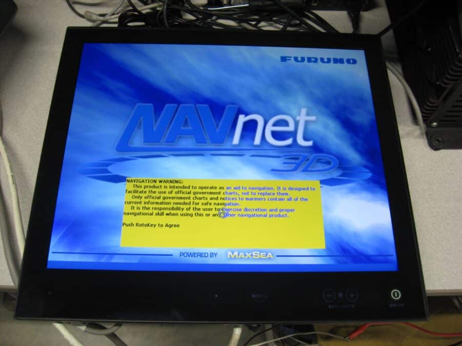 JAKOB HATTELAND Display - HD 19T21-  MMD-MA1-FOGA  - **GREAT CONDITION** - Image 10