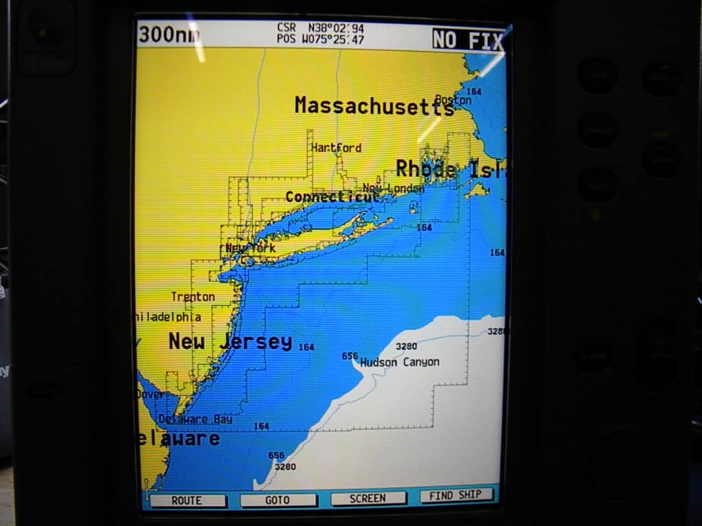 Navigation Maps Nt C-Map NT+ C-Card Format -*NARRAGANSETT BAY - CAPE MAY* NA-C303.06 ...