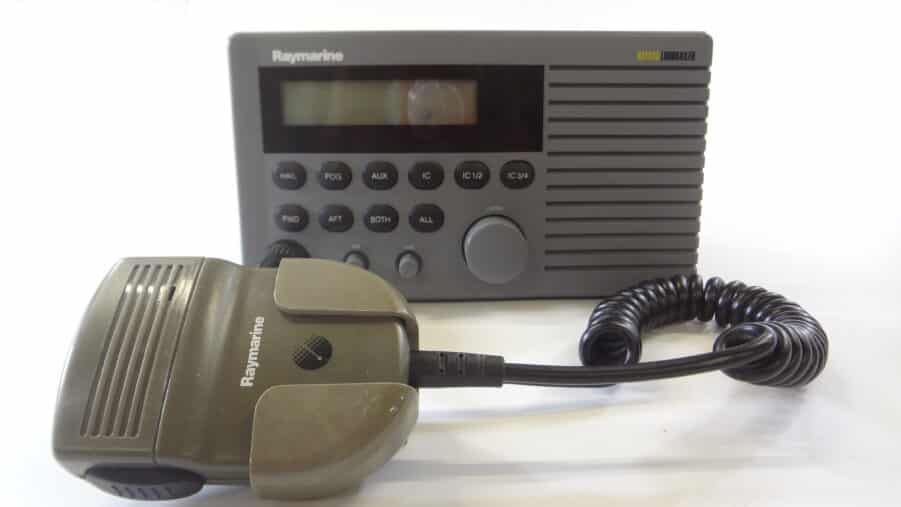 Raytheon Ray430 Loudhailer Marine Intercom/P.A. System Fully Tested With Mic!