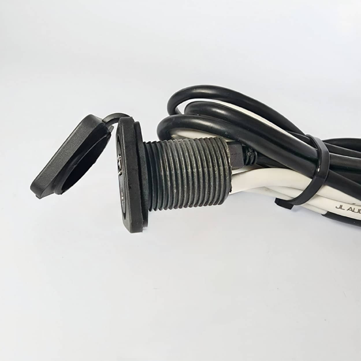 JL Audio XMDUSB/3.5MMPNL 3.5mm/USB PanelMount Jack 90698 Used