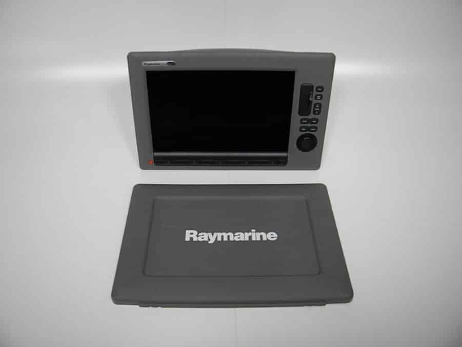 Raymarine C140w Display w/Bezel & Sun Cover- E62115 - TESTED! 90 Day Warranty!