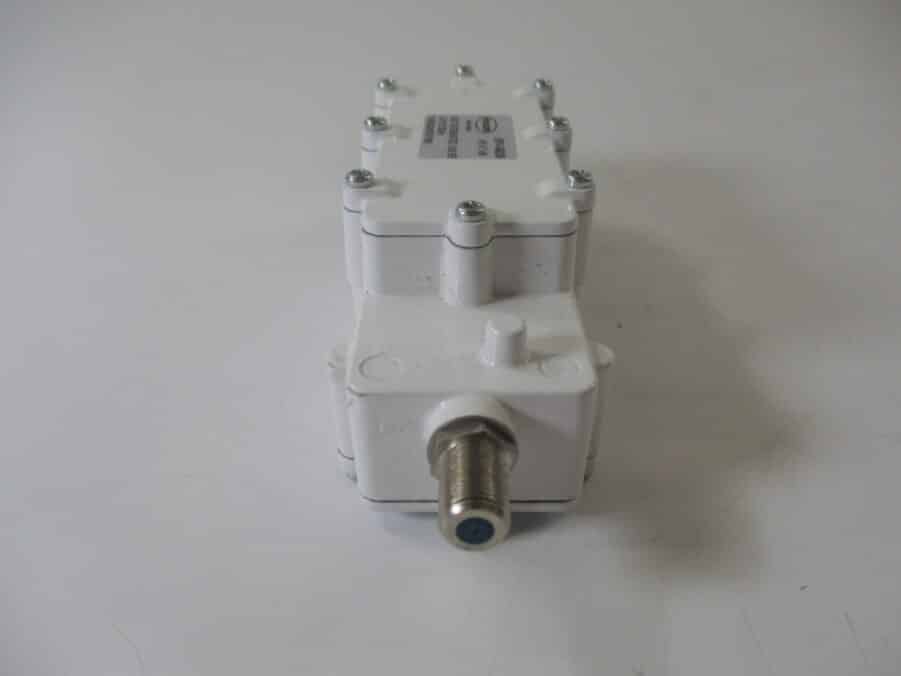 Invacom SPV-65SM LNB VSAT Satcom KVH Integrated LNB - Image 6