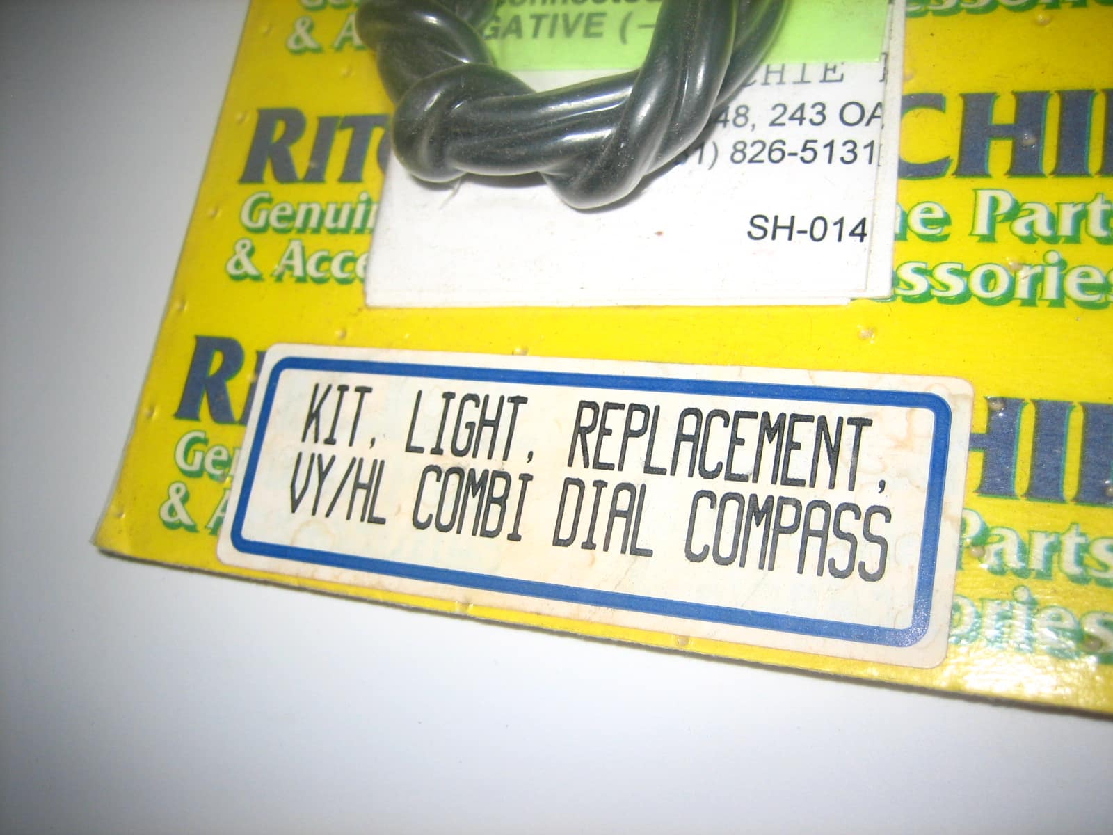 Ritchie SH0131XSP Green LED Compass Light Wire Kit for VY/HL Combi