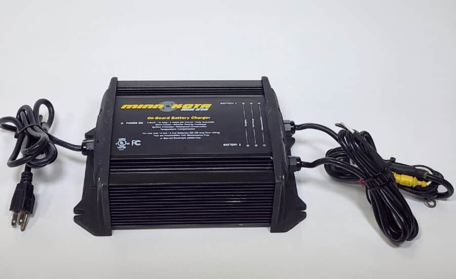 Minn Kota MK-210 10A 2-Bank On-Board Battery Charger - Used - Free Shipping
