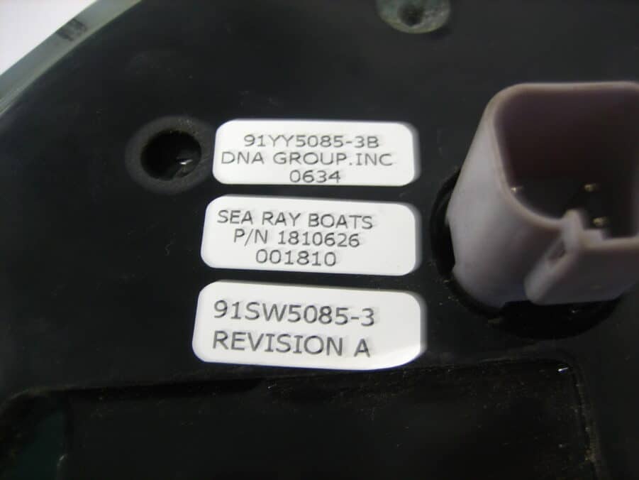 Sea Ray 340 Dash Module Switch Starboard Side 1810626 - Image 6