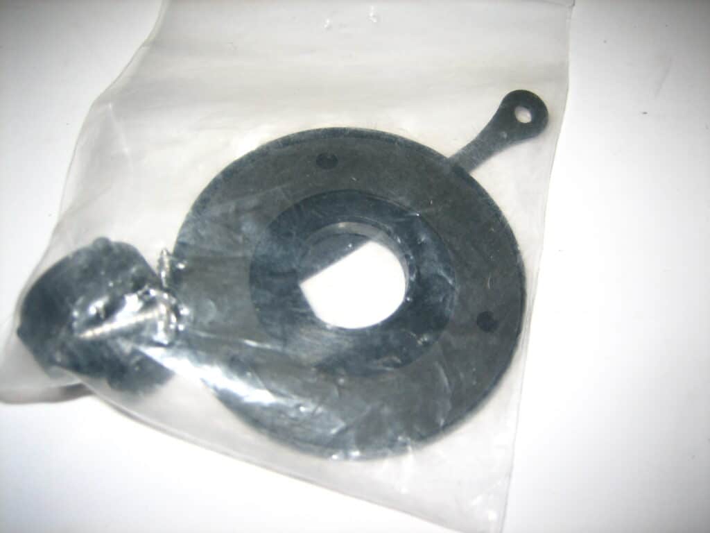 Raymarine RAY260 Ray 260 Dash Mount Plate New Old Stock Max Marine