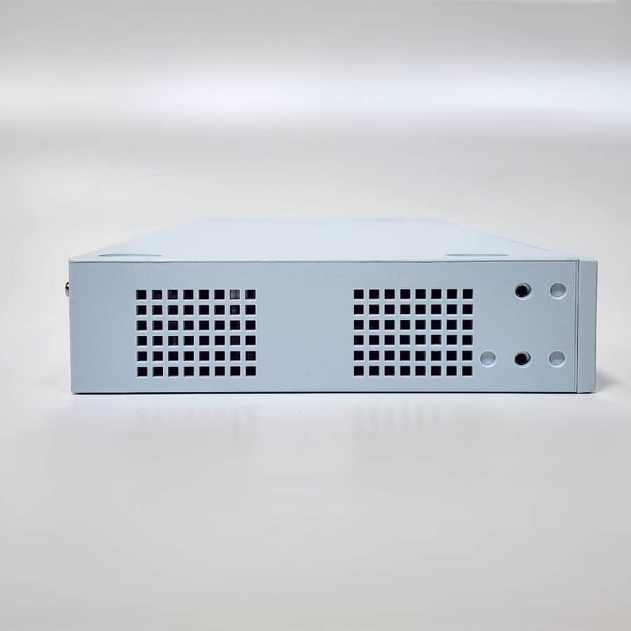 3Com - 3C16475CS 10/100Mbps + 1000Mbps Baseline Switch 2226 - FOR PARTS / AS IS - Image 6