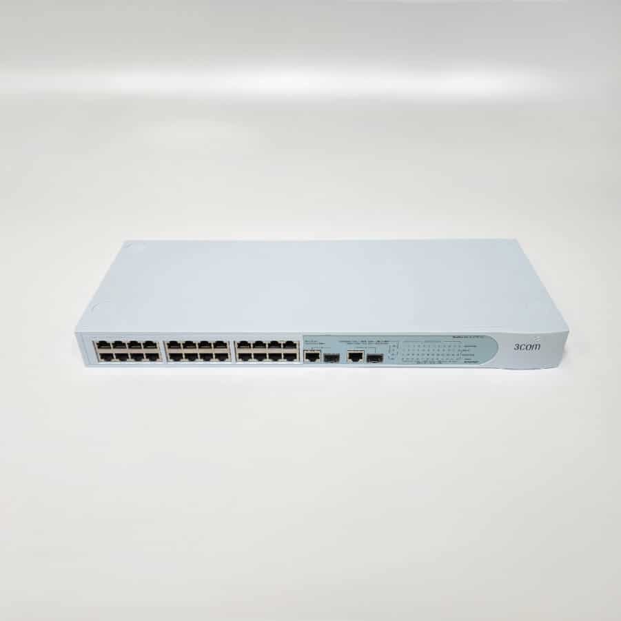 3Com - 3C16475CS 10/100Mbps + 1000Mbps Baseline Switch 2226 - FOR PARTS / AS IS