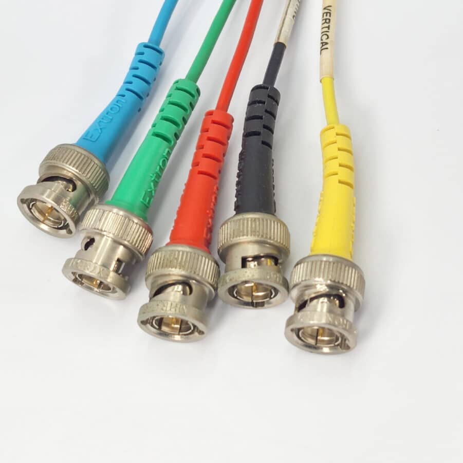 Extron SYM BNCM/1 15-pin HD Male-BNC Male Mini High-Res Cable - 26-533-11 - Used - Image 3