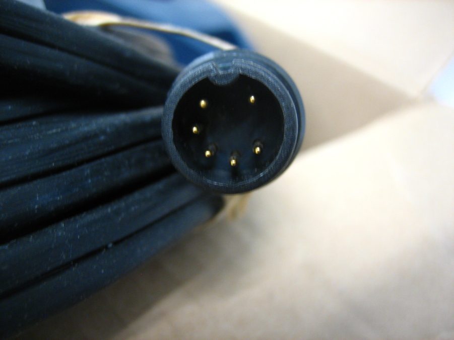 Raymarine Airmar E66061 B744V Triducer 600w 50/200kHz New Bronze Thru