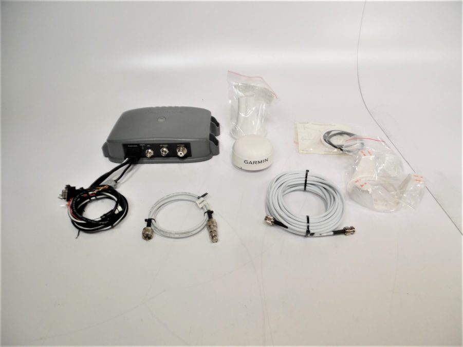 Raymarine - AIS500 - Class B Transceiver - E62235 - TESTED - CLEAN MMSI