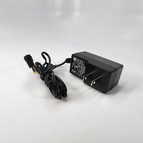 Yaesu PA-48B AC Adapter - 100-240VAC 50/60Hz 0.2A In - 12VDC 0.5A Out ...