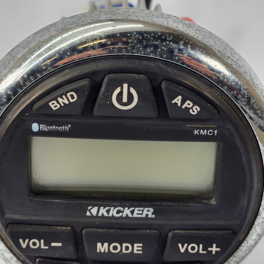 Kicker KMC1 Gauge Style Media Center Used Tested Working Free